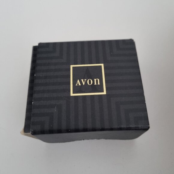 Vintage Avon Heavenly Angel Pin Gold-plated - Picture 5 of 6